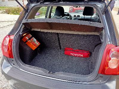 Toyota Auris 1.6 benzín