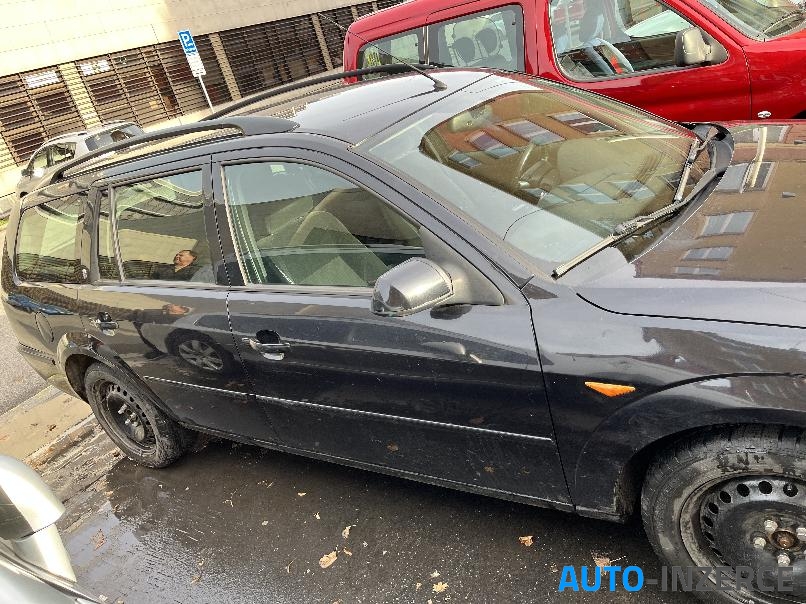 Ford Mondeo Ghia, 2.0 TDCI