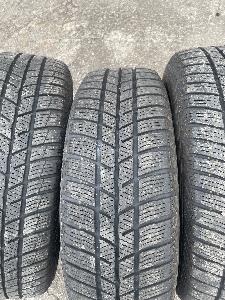 Zimní pneu 185/65 R15 i s ráfky 5x114,3 Kia