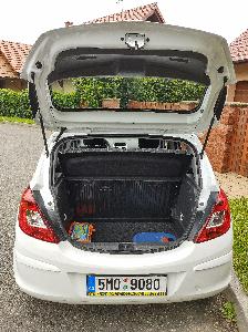 Opel Corsa 1.2 27 tis.km s ručním plynem pro ZTP