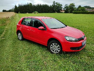 Volkswagen Golf 1.2 TSI 77kW Trendline, červená barva, r.v. 2010, dobrý stav, TK do červen 2026