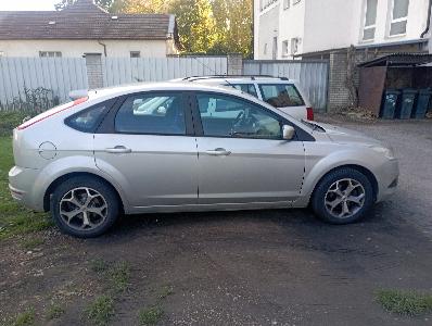 Ford Focus 1.6benzin