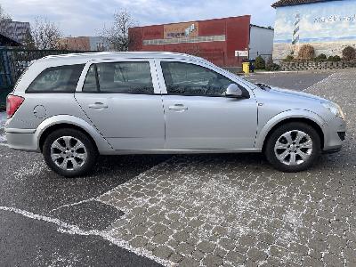 Opel Astra kombi 1,7 CDTI