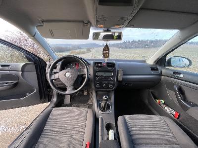 Volkswagen Golf kombi 1,9TDI 77 kW