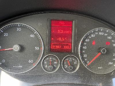 Volkswagen Golf kombi 1,9TDI 77 kW