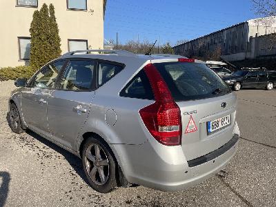 Prodám Kia Ceed 1,6i 92kW kombi rok 2010