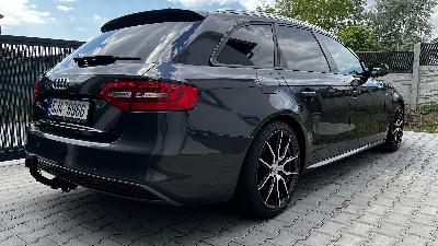 Audi A4 B8,5 Avant 2.0 TDi 130 kw S-line, manuál, top stav