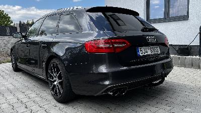 Audi A4 B8,5 Avant 2.0 TDi 130 kw S-line, manuál, top stav