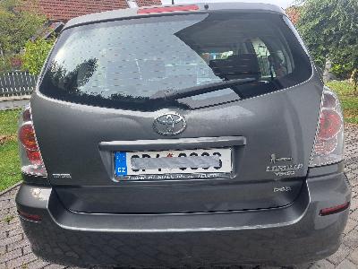 TOYOTA COROLLA VERSO 2007,2,2-4D ŠEDÁ METALÍZA