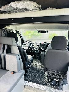 IVECO DAILY SKŘÍŇOVÉ XXL 2024 MANSORA