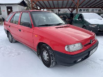 Škoda Felicia kombi 1,3MPi najeto 99244 km první majitel