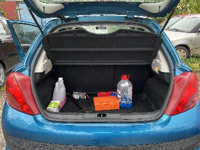 Prodám Peugeot 207 1.4i najeto 77410 km