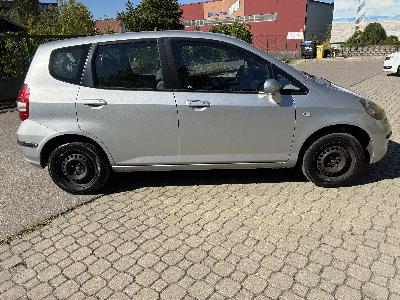 Prodám Honda Jazz 1.3i 57kW rok 2004