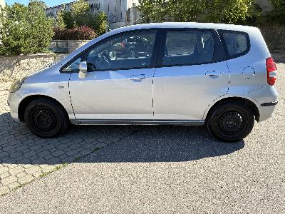 Prodám Honda Jazz 1.3i 57kW rok 2004