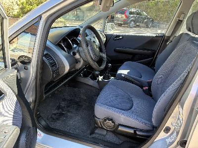 Prodám Honda Jazz 1.3i 57kW rok 2004