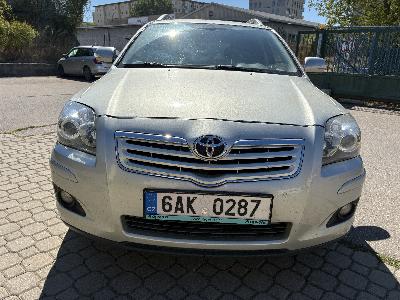 Prodám Toyota Avensis kombi 2.0D  93kW
