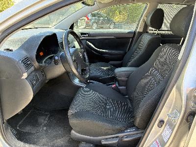 Prodám Toyota Avensis kombi 2.0D  93kW