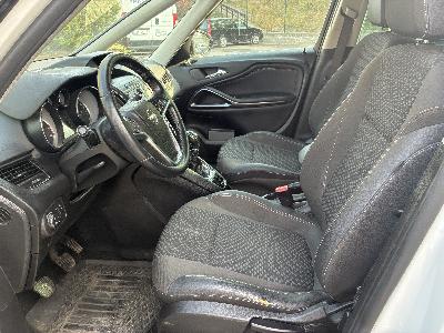 Prodám Opel Zafira 1.4i 103kW najeto 114500 km