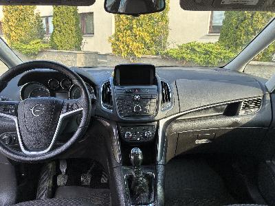 Prodám Opel Zafira 1.4i 103kW najeto 114500 km