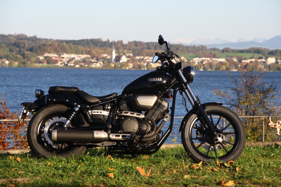 Yamaha XV950