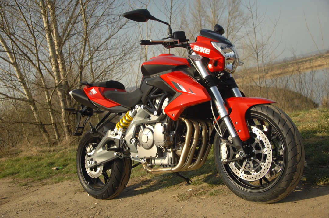 Benelli BN600R