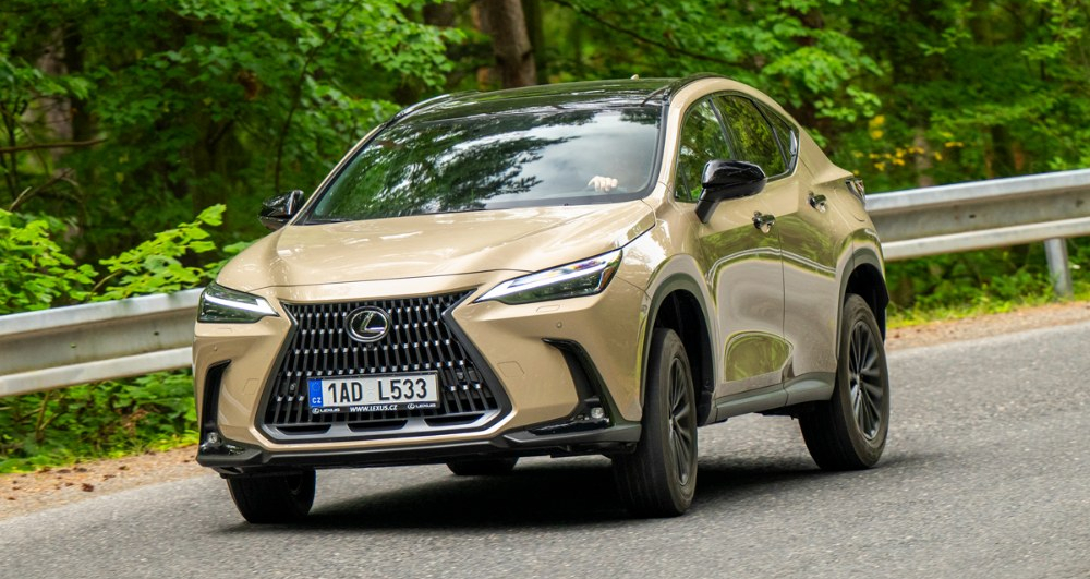 Lexus NX 350h Overtrail – Zlehka do terénu